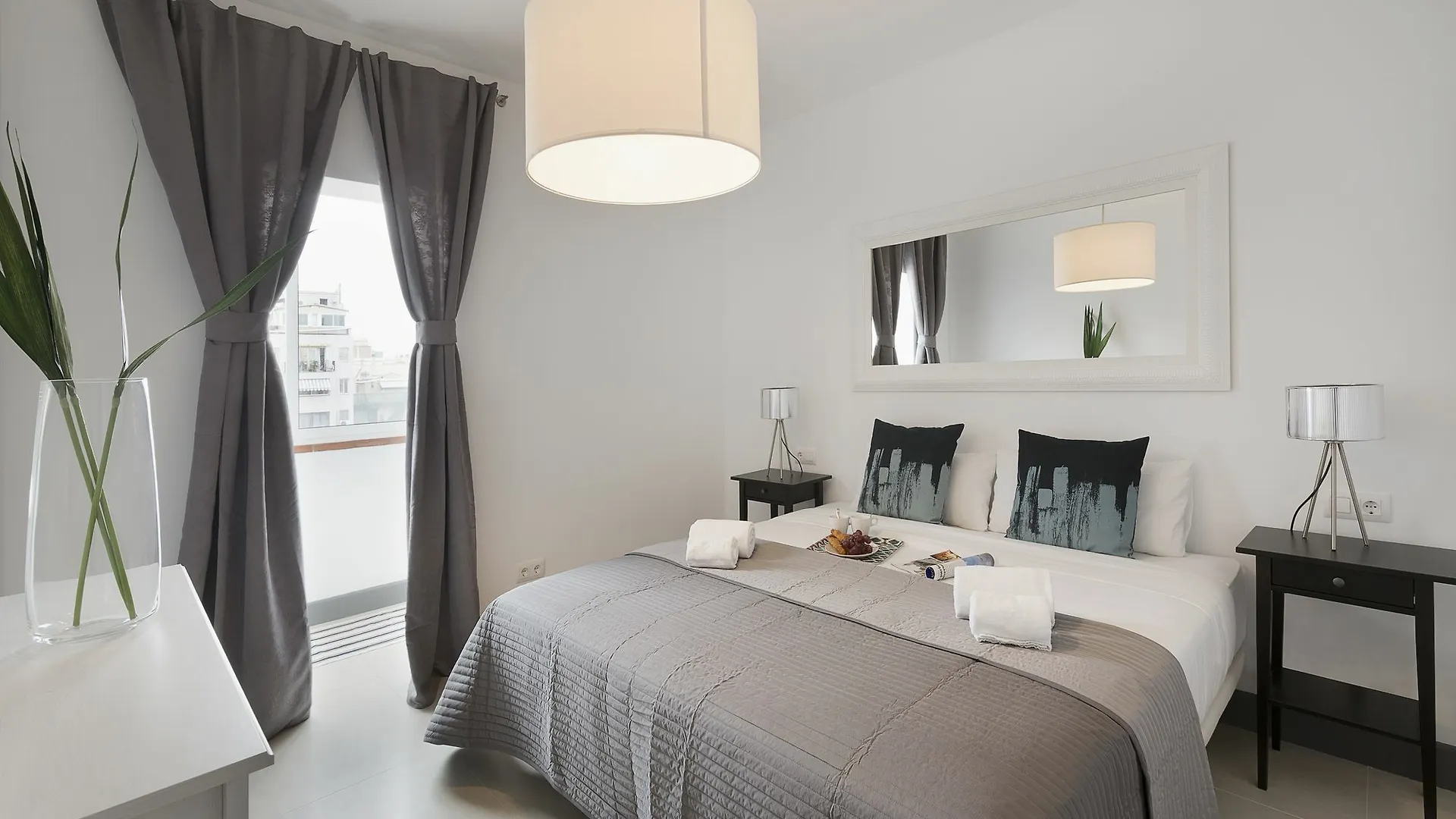 Eixample Casanova Nextdoor Apartment Barcelona 0*,  Spain